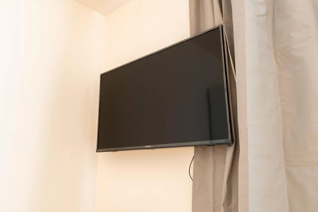 Brand New Studio Apartment #31 In Brand New Building With Free Parking In The Center Prag
